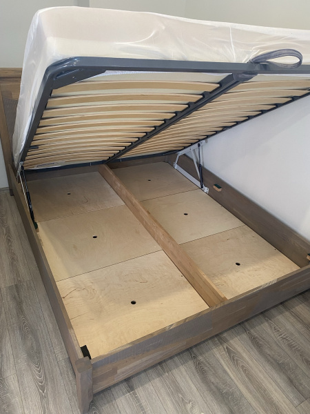 Многоэтапный ремонт кровати